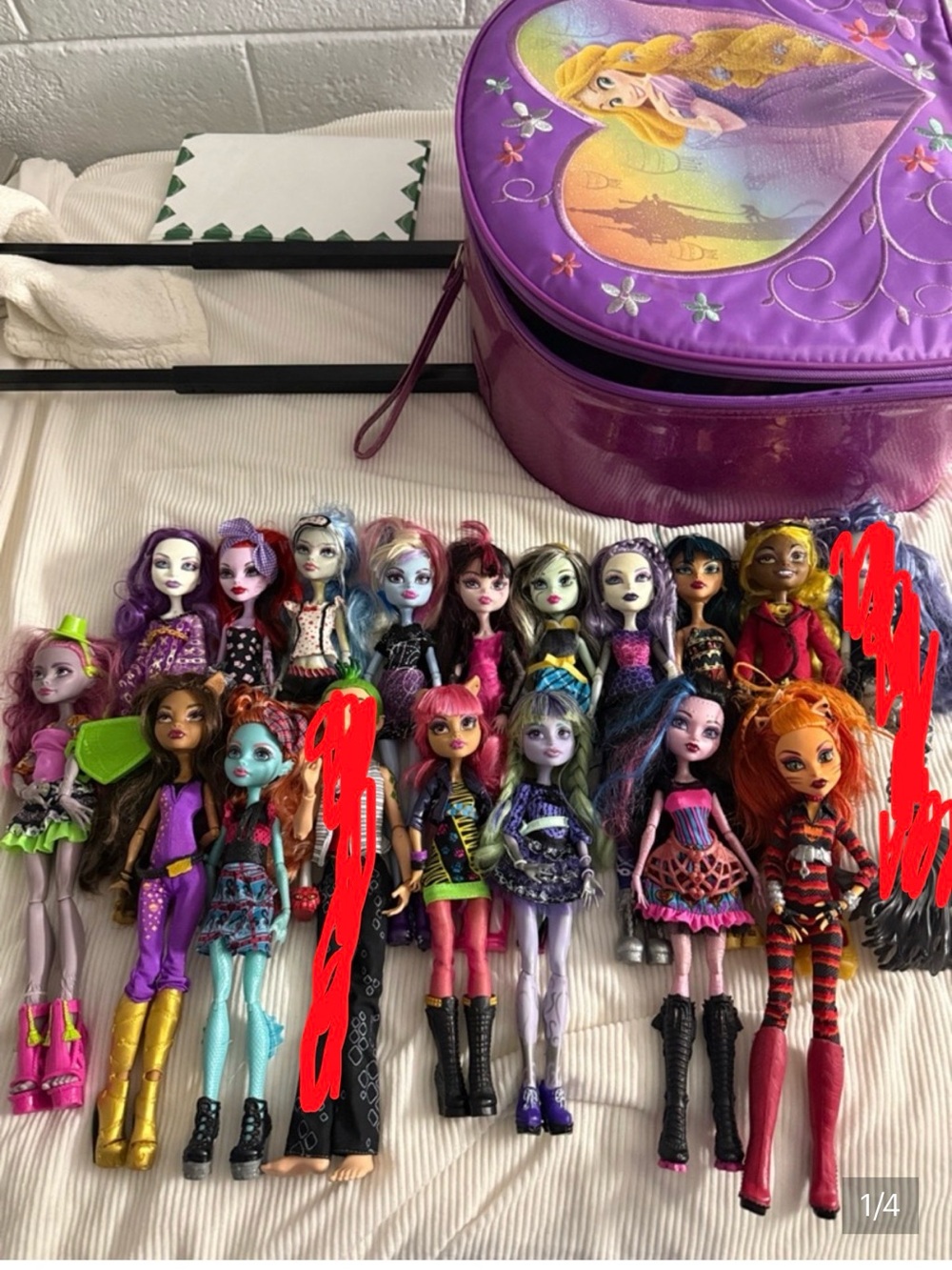Monster high doll lot